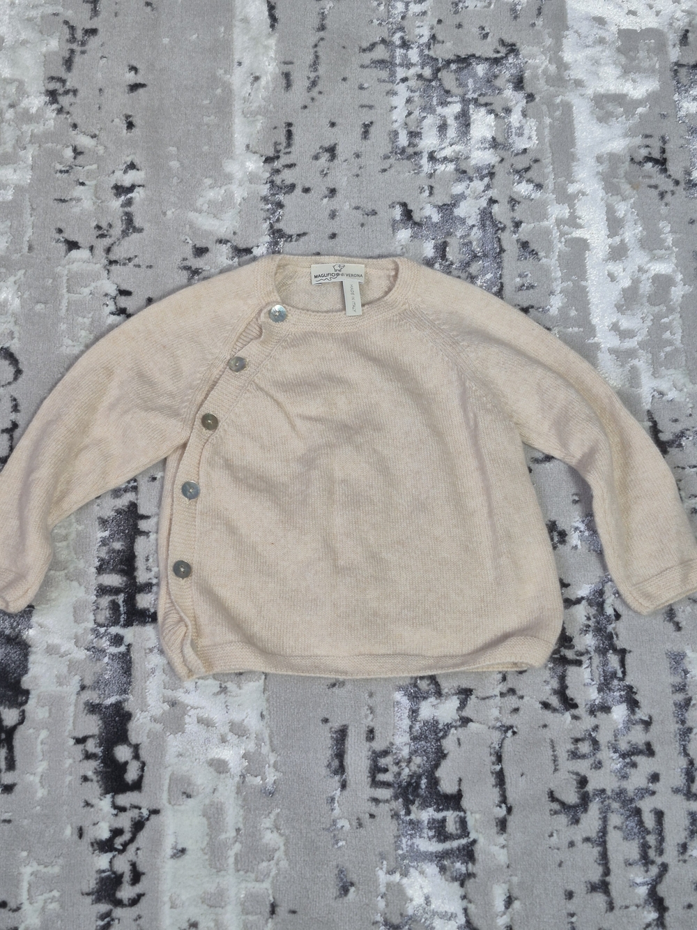 Maglificio di Verona baby 100% pure luxury Italian cashmere sweater asymmetrical
